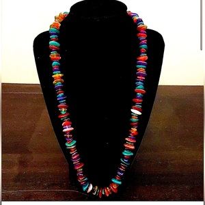 Stacked resin necklace rare find and in excellent condition!